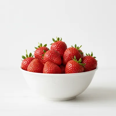 Fresh strawberries in a bowl